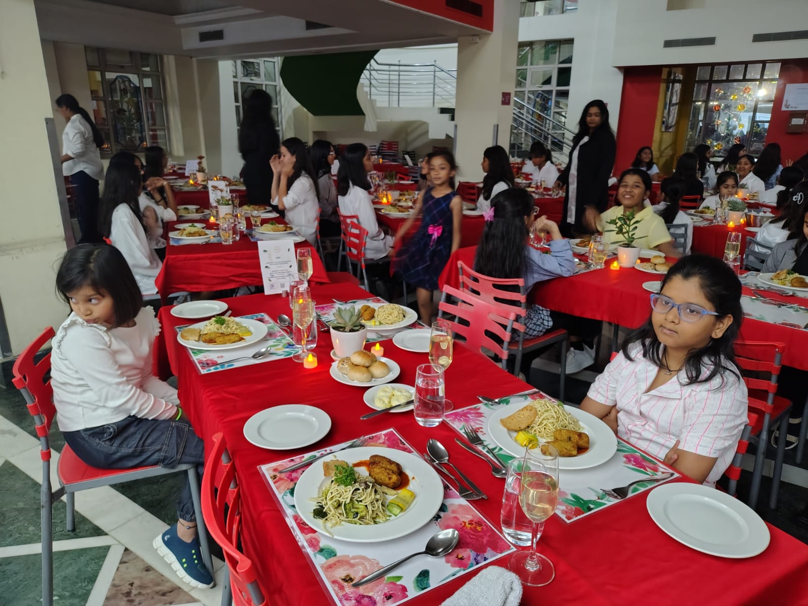 A Night to Remember: Formal Dinner with Style and Flavour
