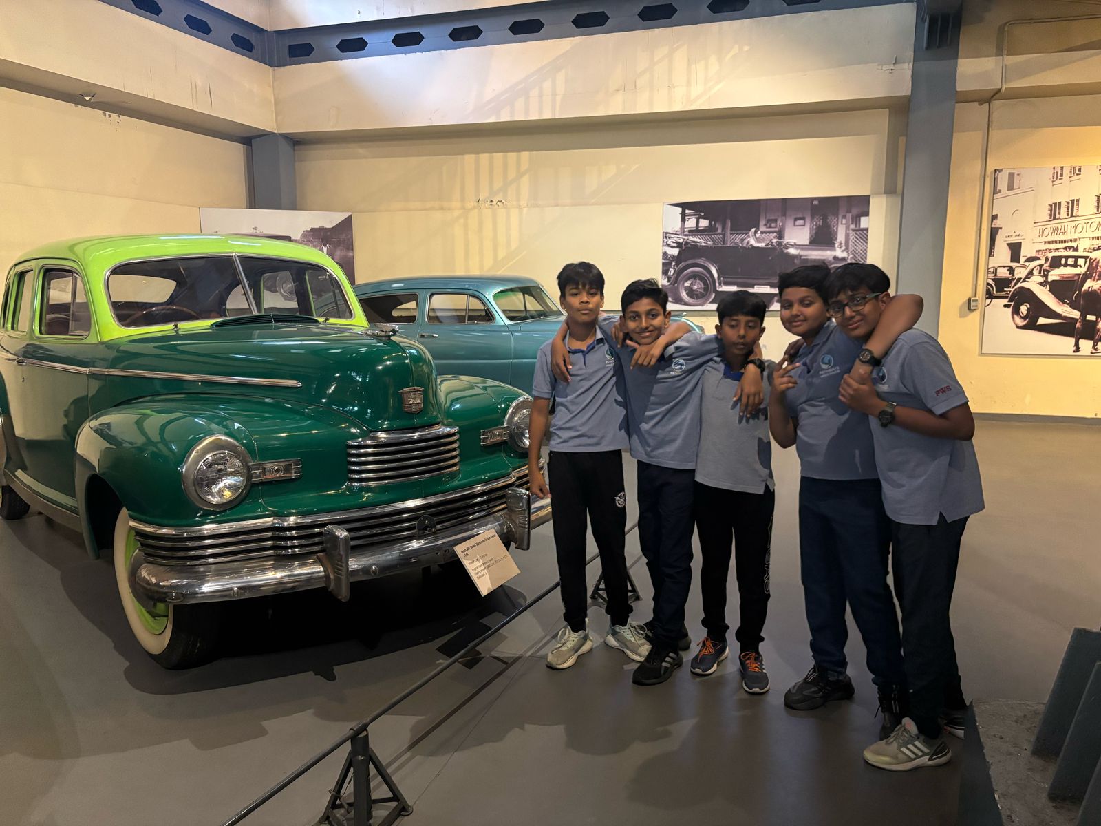Exploring Automotive History: Visit to the Vintage Car Museum