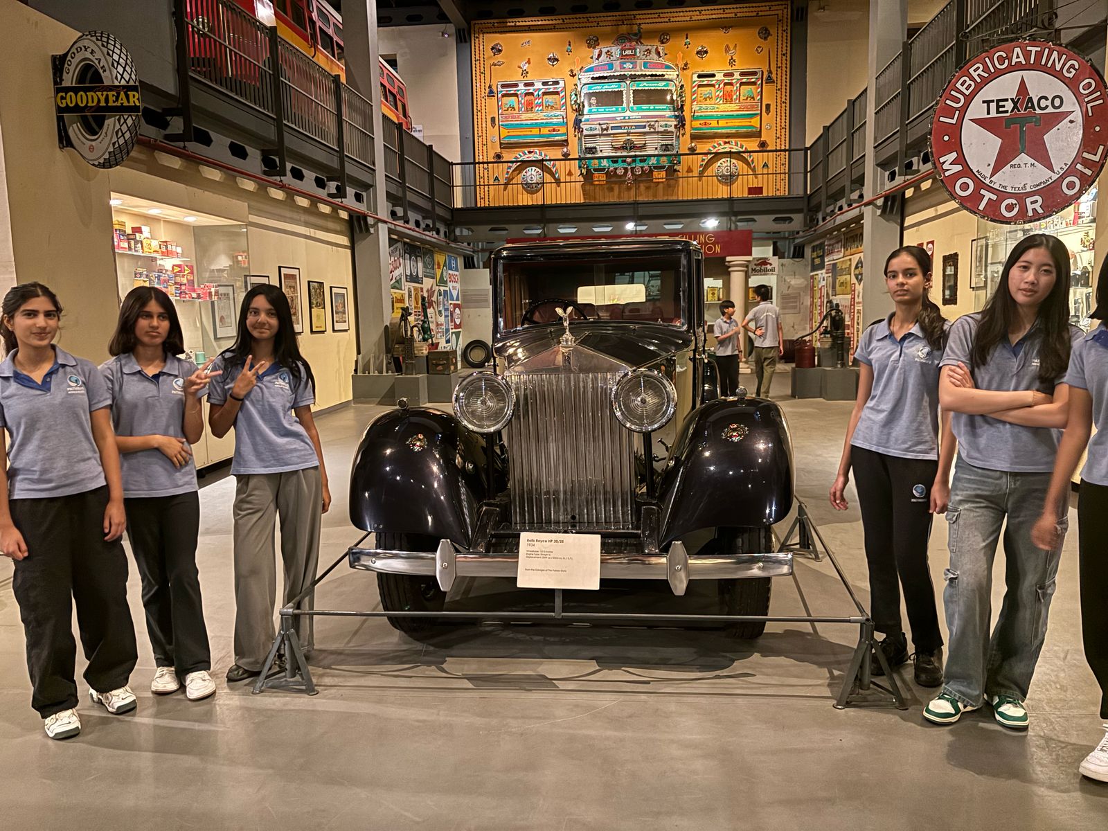 Exploring Automotive History: Visit to the Vintage Car Museum