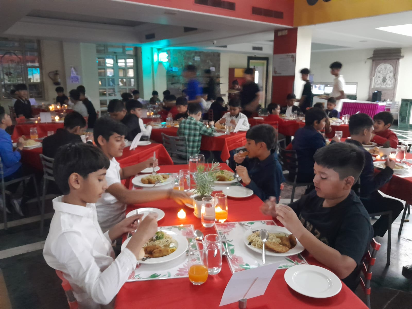A Night to Remember: Formal Dinner with Style and Flavour