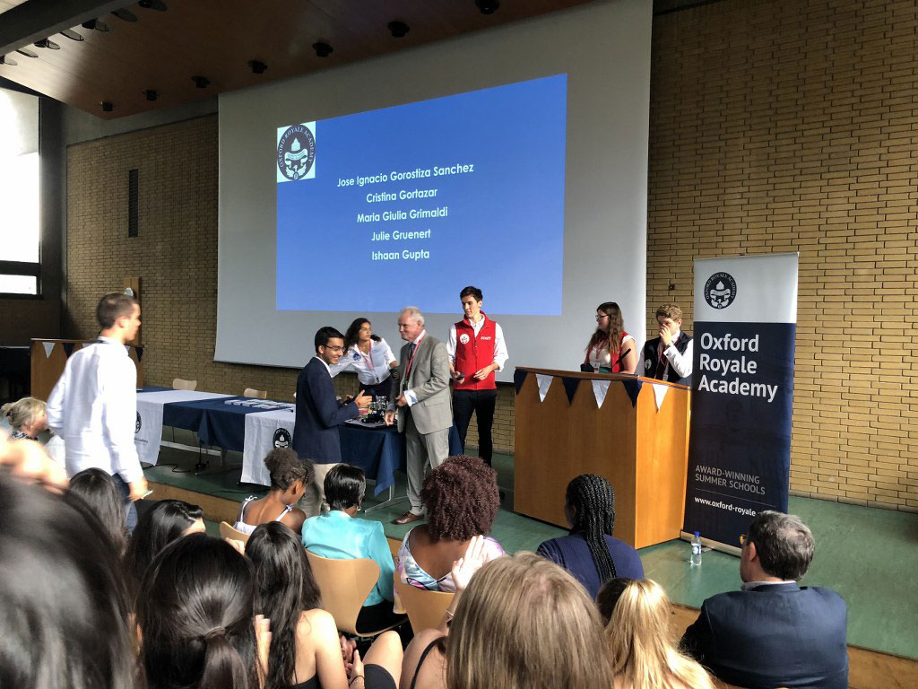 PWS students awarded with 'Attainment Prize' at Oxford Royal Academy, Oxfordshire